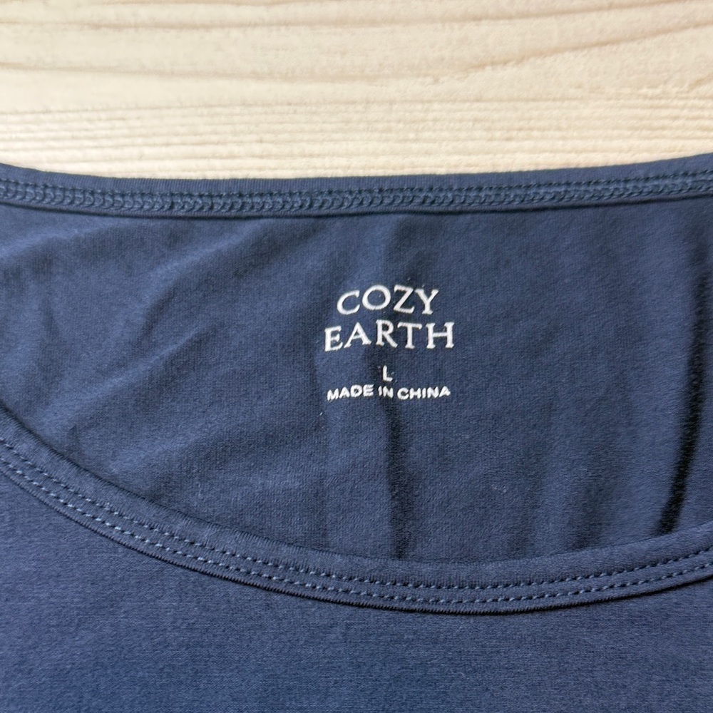 Cozy Earth Women's Bamboo Stretch-Knit Lounge Tee - Picture 4 of 9